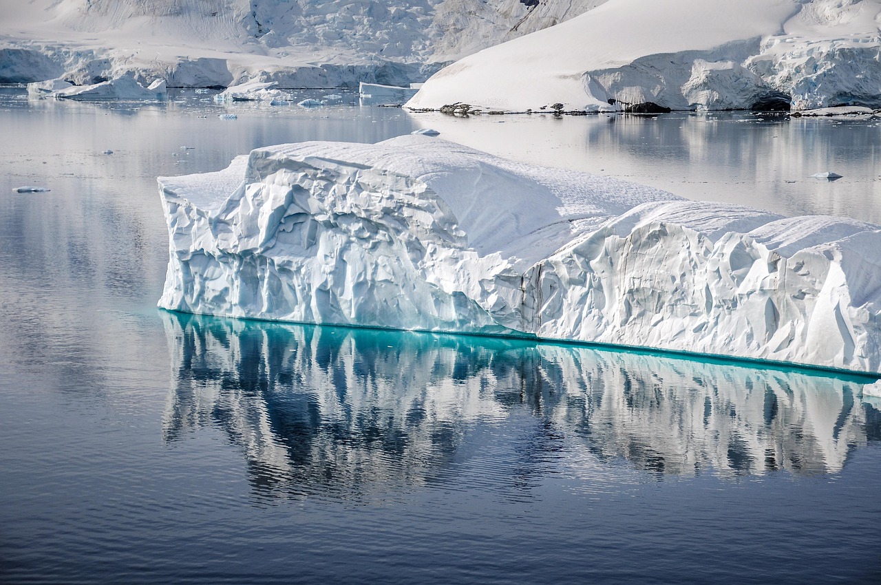 An iceberg