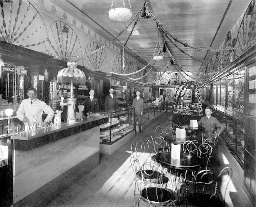 An early twentieth-century soda fountain